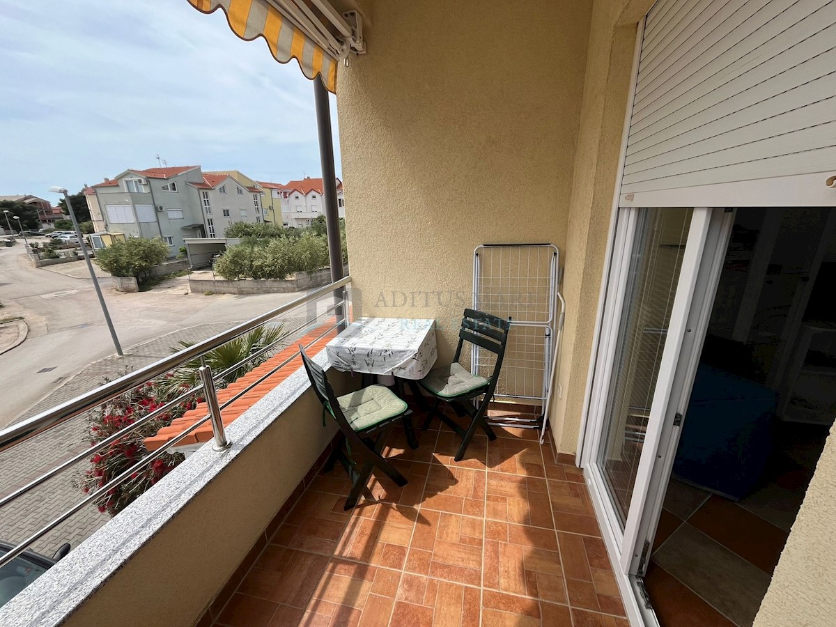 Prekrasan jednosoban stan na 1. katu, 28.55m2, Vodice