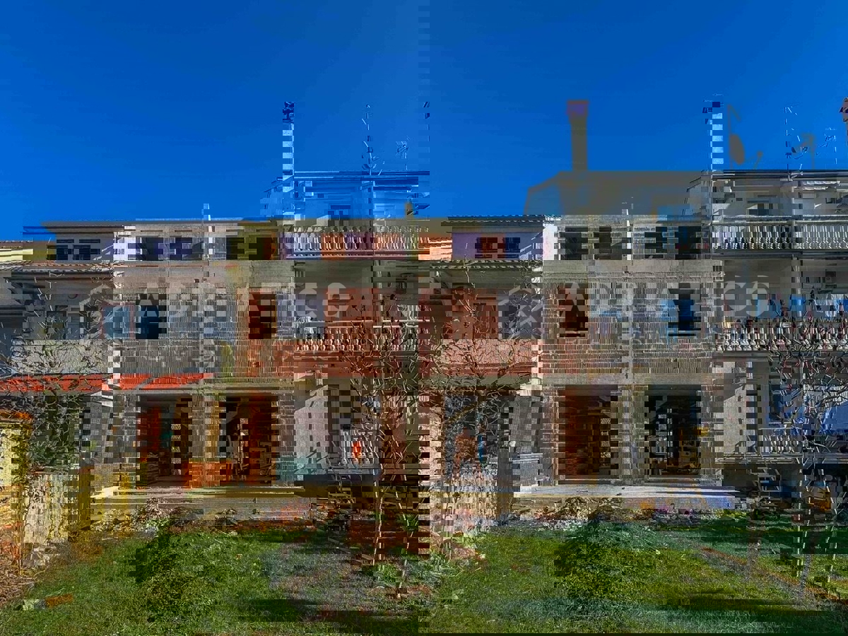 Poreč, Kuća u nizu 3 spavaće sobe