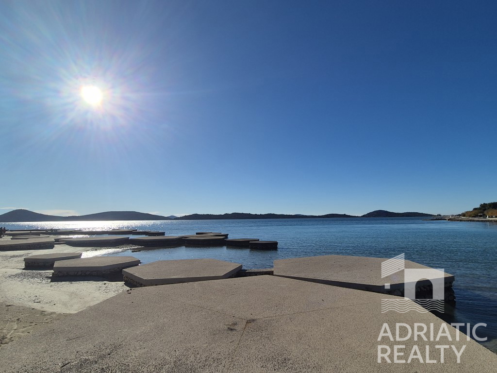 Vodice, beautiful three-bedroom apartment with panoramic sea view