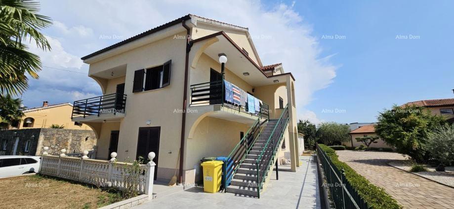 Detached house for sale, 165 m2, Poreč