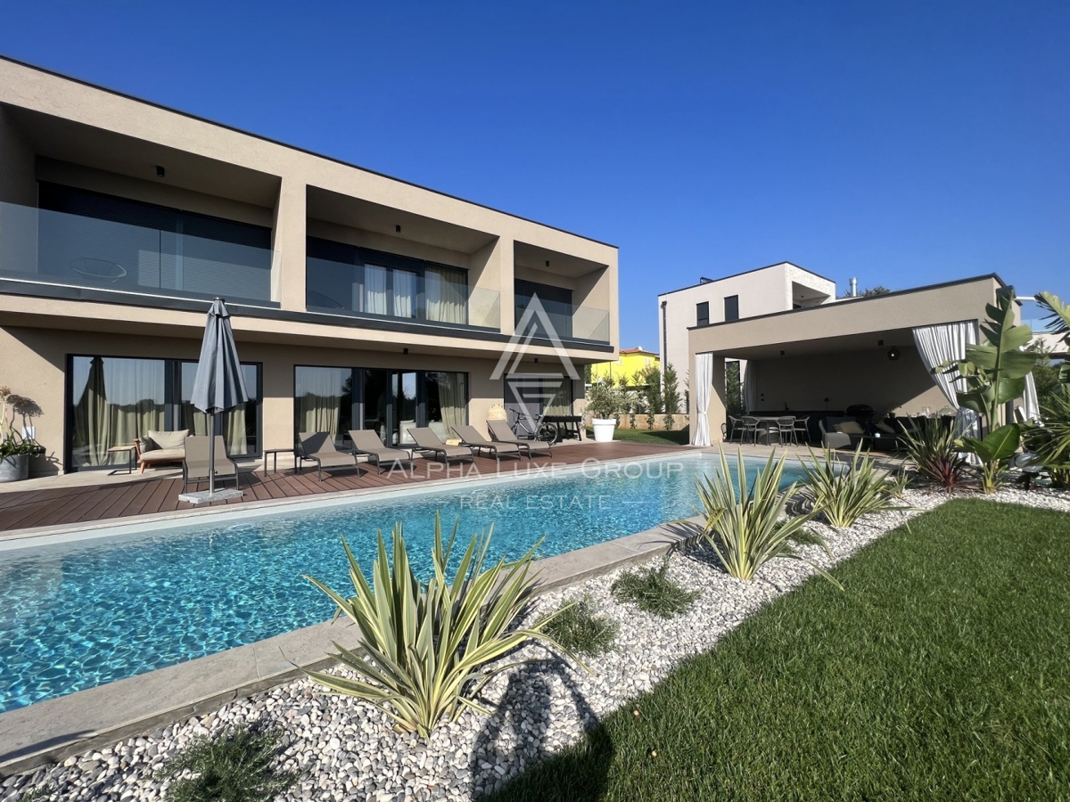 Poreč (7 km): Novoizgrađena kuća na prodaju blizu mora