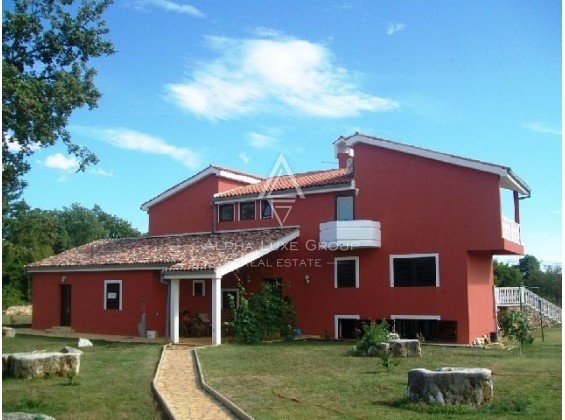 Ugodna samostojeća kuća s bazenom, Istra, Poreč