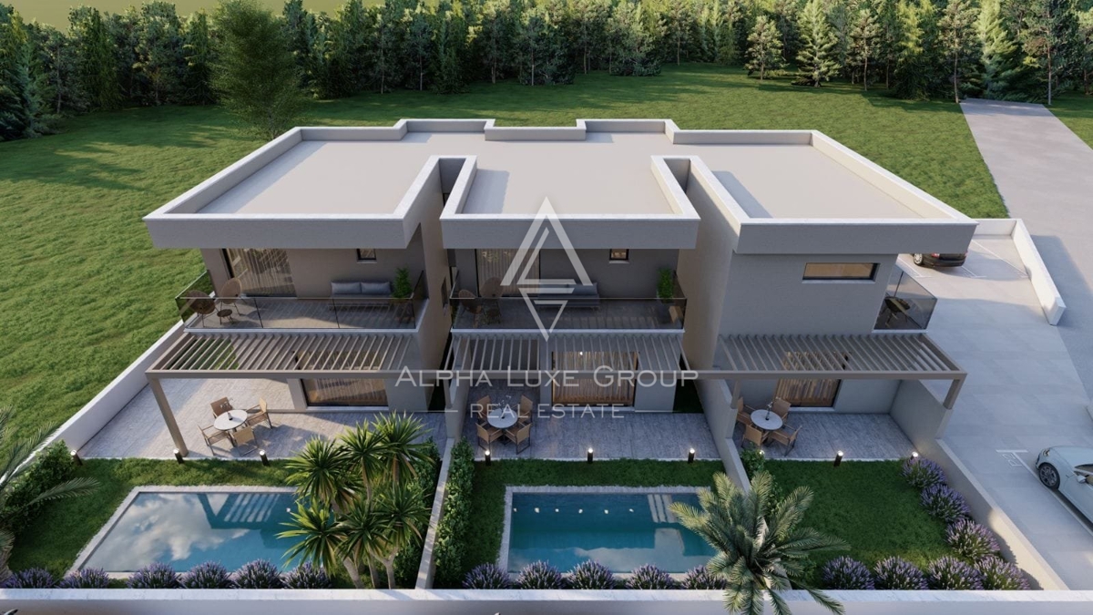 Poreč, Novi niz kuća uz more