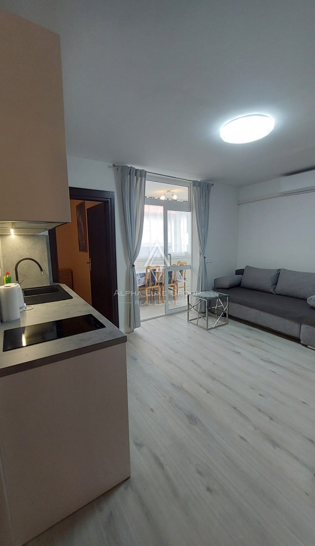Istra, Poreč – Renovirani stan 100m od mora