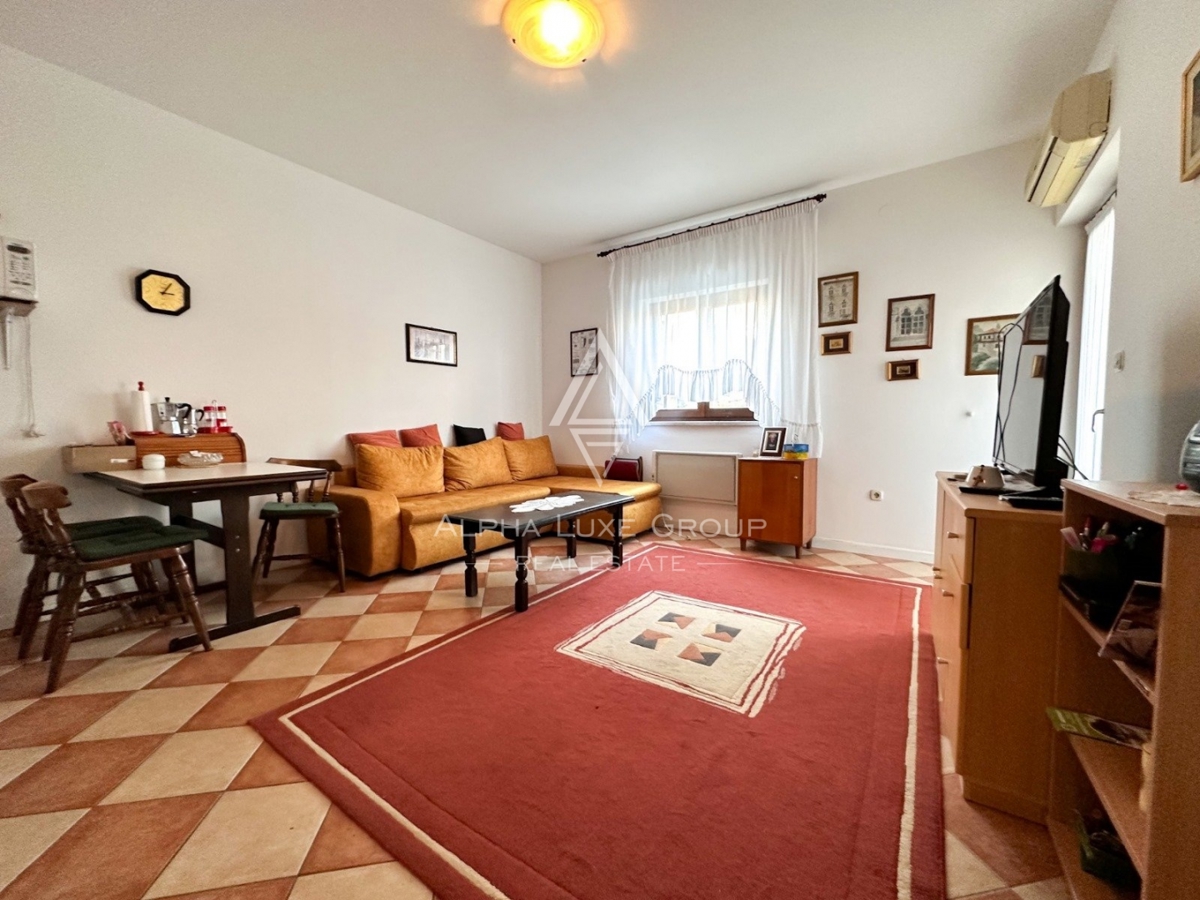 Poreč: Modern apartment close to beach and city center