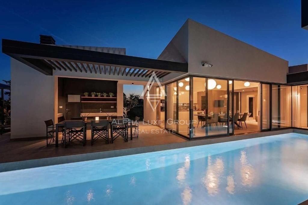 Prekrasna luksuzna vila s pogledom na more, Istra, Poreč