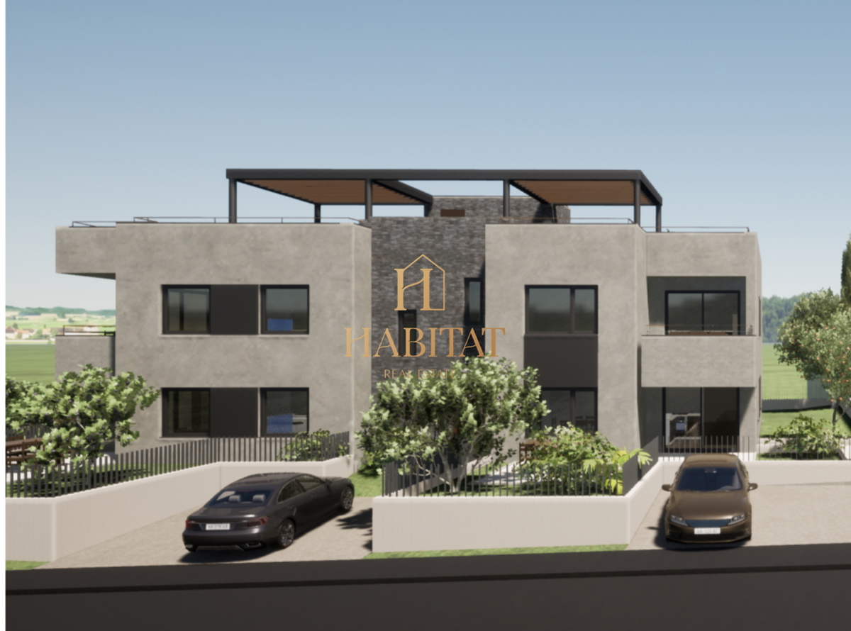 Istria, Porec, luxurious apartment, 3 bedrooms, 3 bathrooms, courtyard, roof terrace, 2 parking spaces, sea view