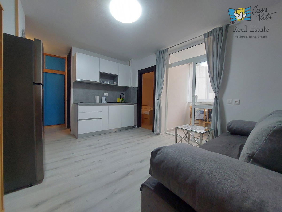 Renovated apartment in Červar Port - 300m from the sea!