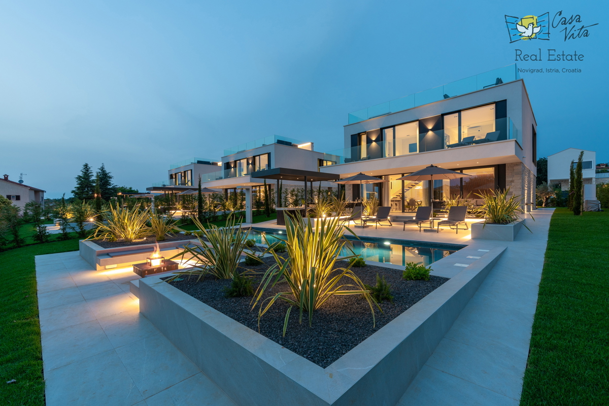 Luxusvillen komplett ausgestattet und bezugsfertig – Poreč!