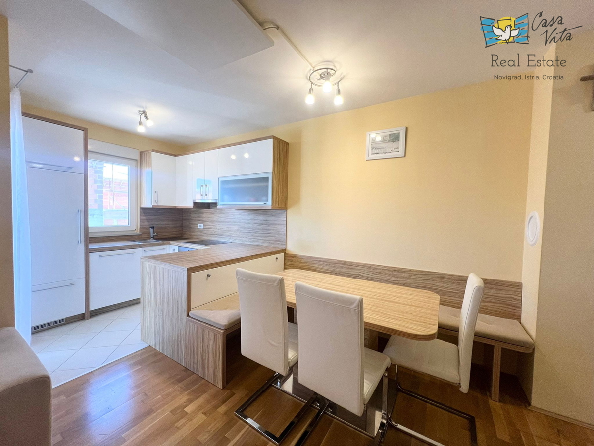 Simpatičan manji stan u Novigradu -1000m od mora