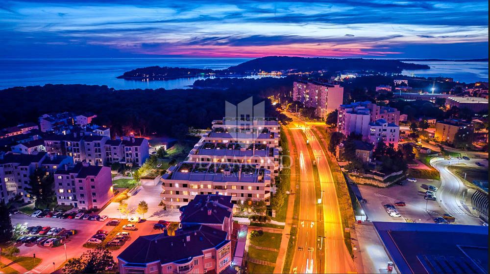 Pula, Sisplac, prestižni penthouse pored plaže! 