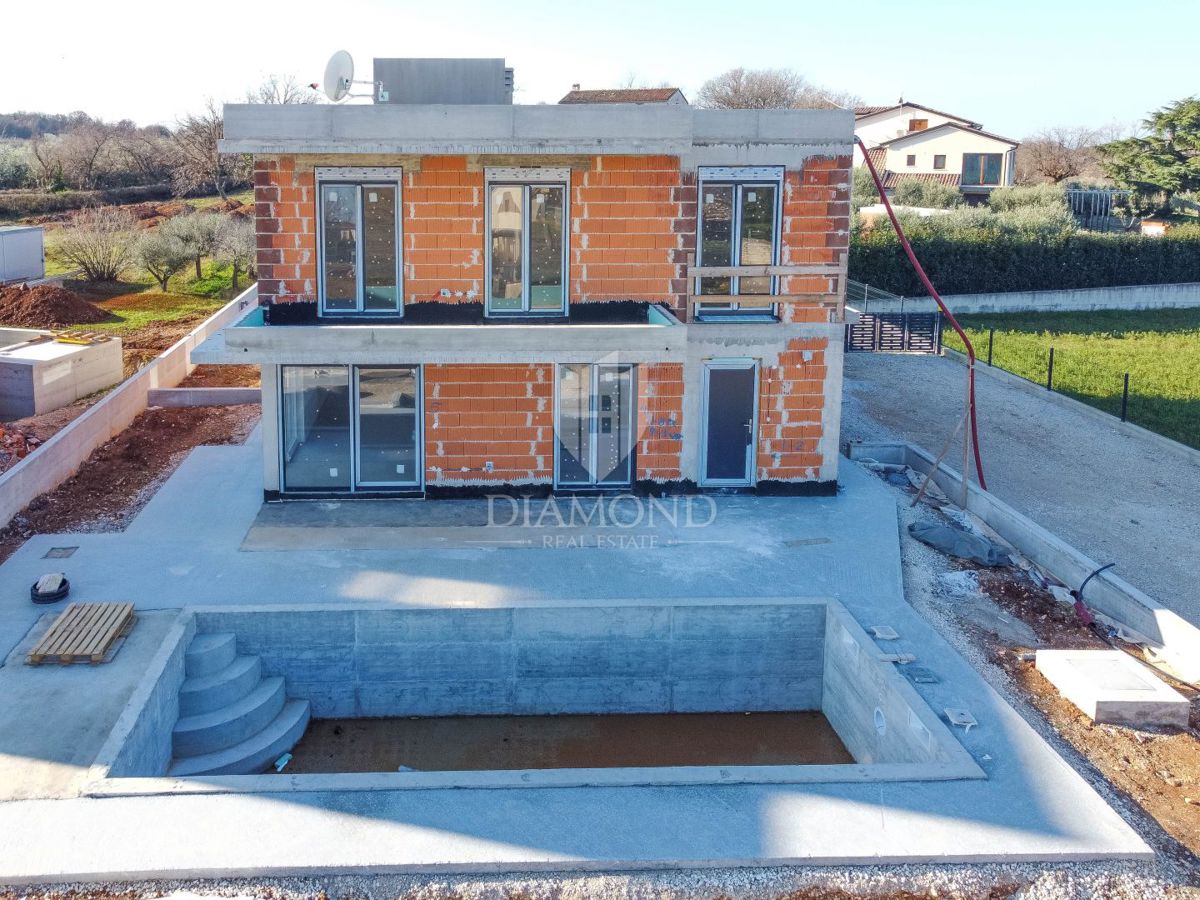 Poreč, okolica, dvojna kuća sa stilom!