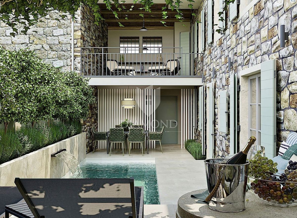 Poreč, okolica, autohtona kamena vila s bazenim i saunom