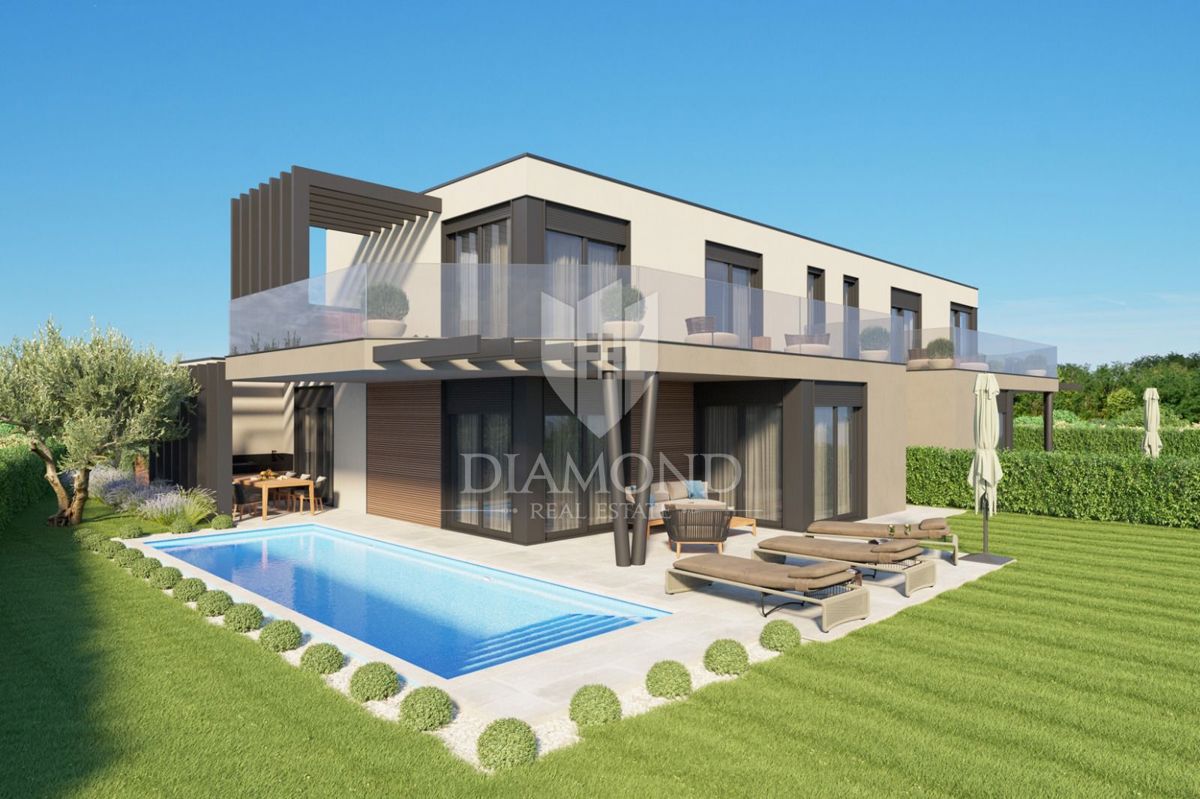 Poreč, okolica, zanimiva vila s pogledom na morje!