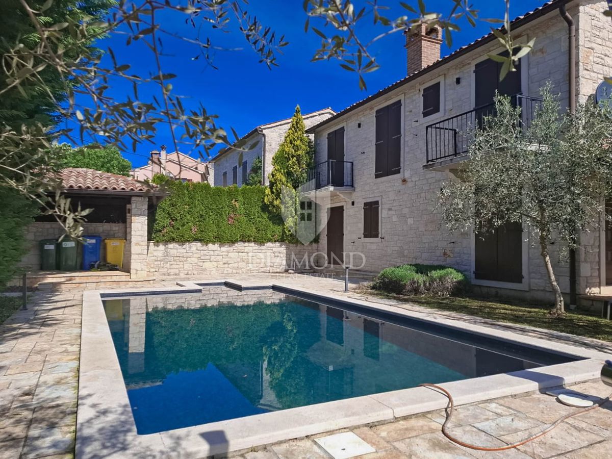 Fantastična vila namještena u istarskom stilu u okolici Poreča