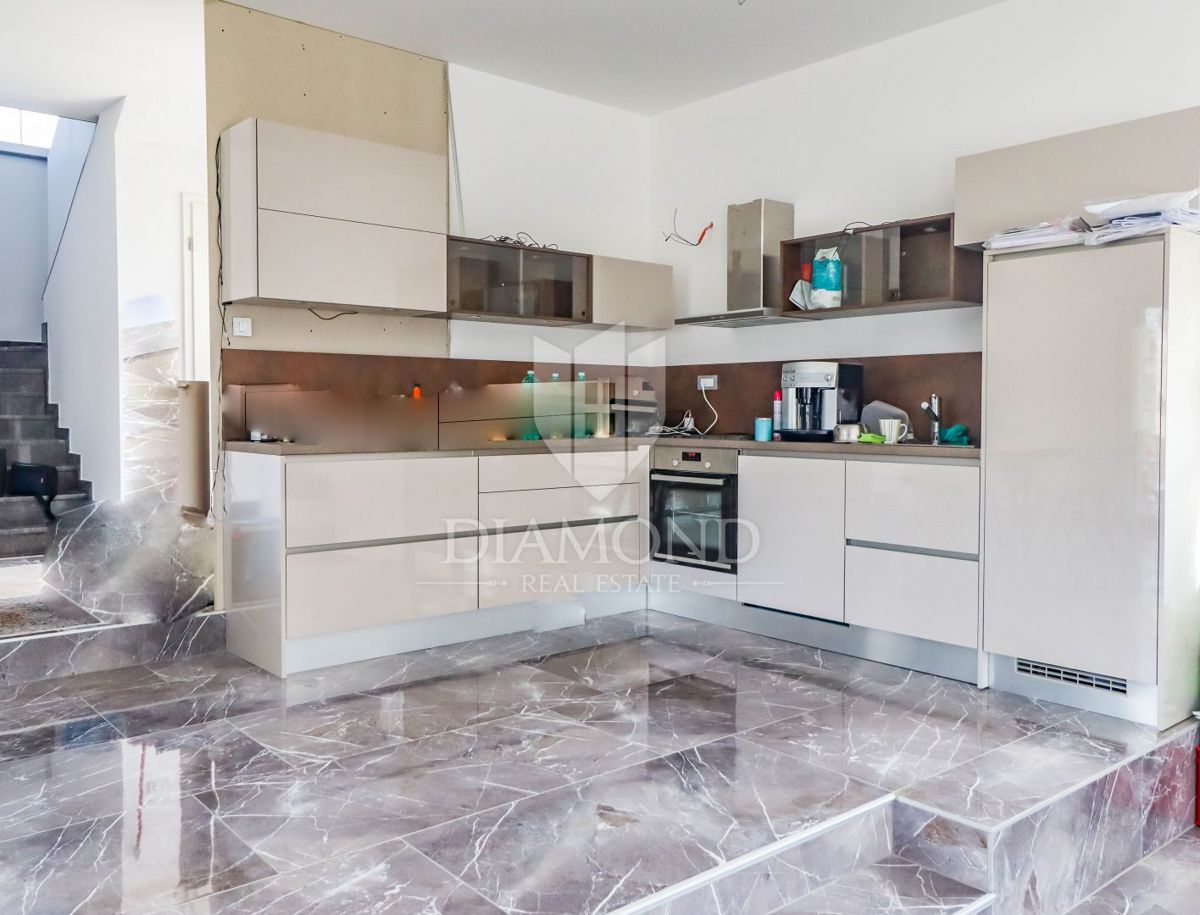 Poreč, okolica, idilična hiša z bazenom