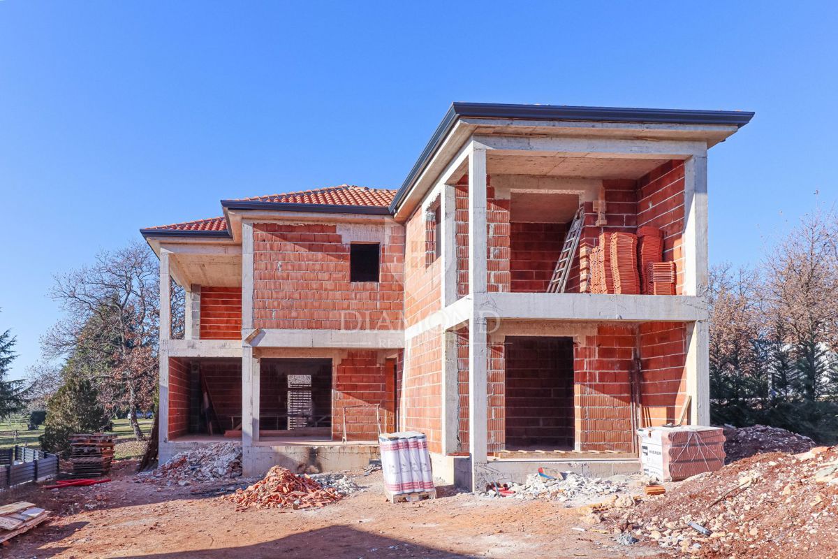 Poreč, okolica, odlična vila z bazenom!