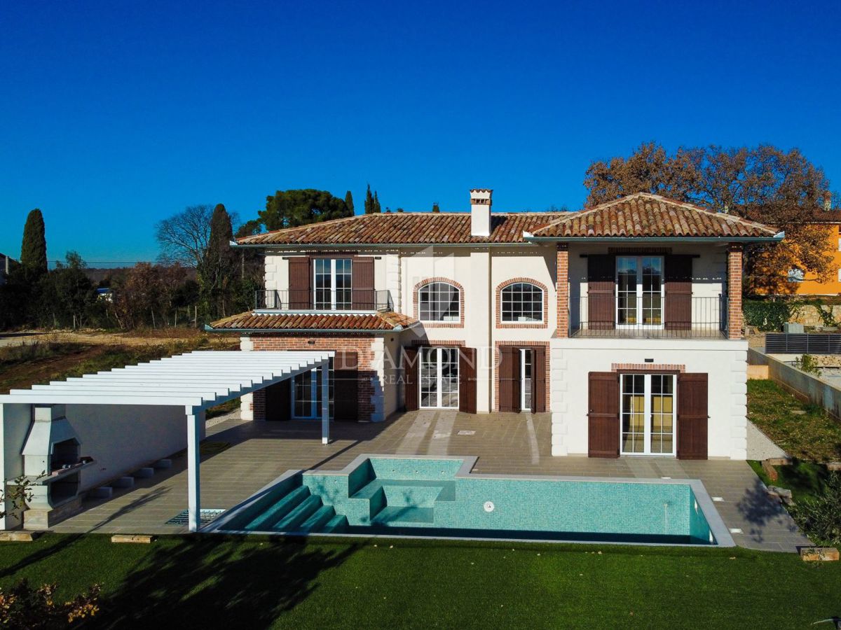 Poreč, okolica, fantastična rustikalna vila z bazenom!