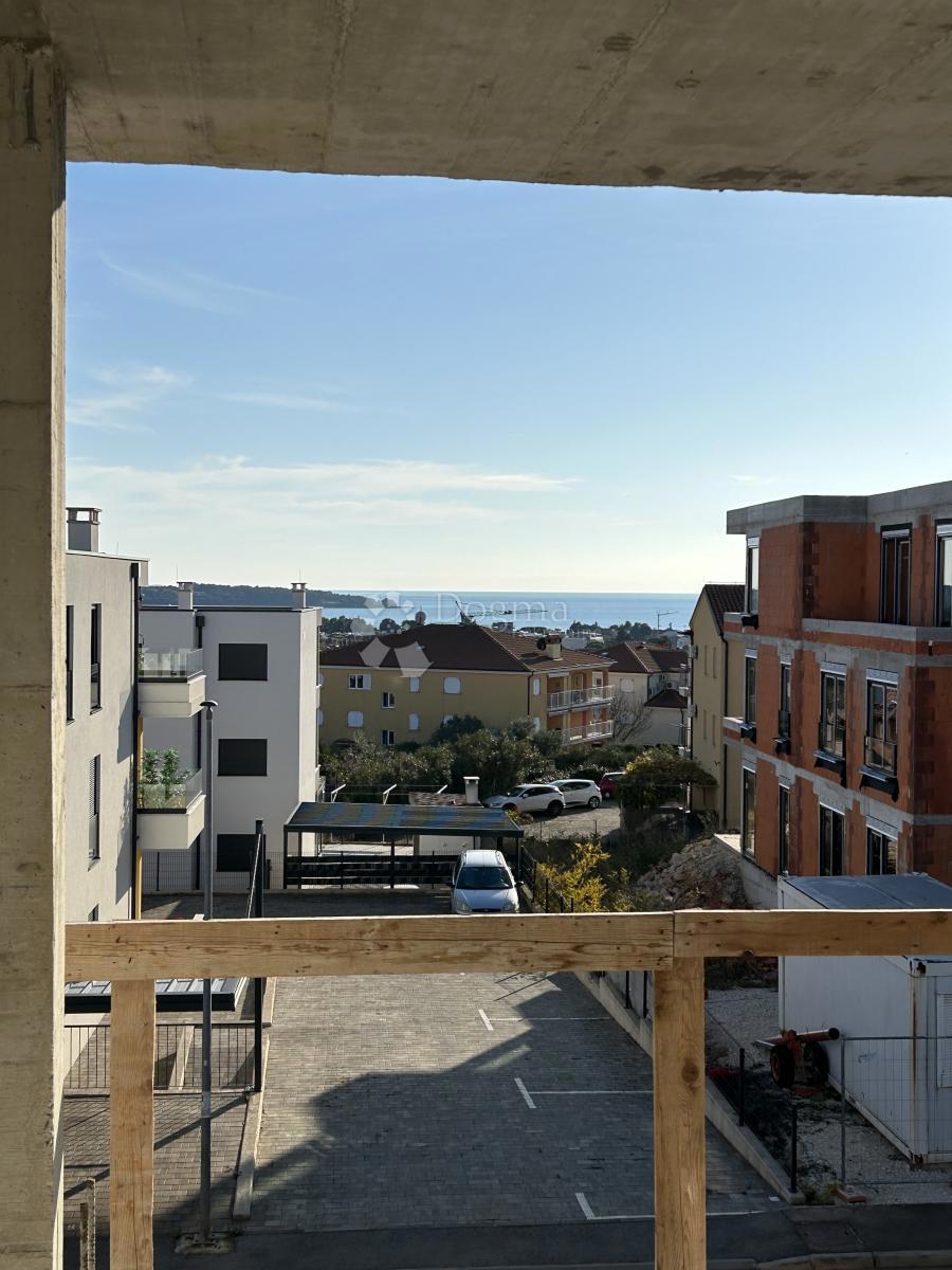 NAJPOŽELJNIJA NOVOGRADNJA U GRADU - STAN A-1-L, NA 1. KATU S POGLEDOM NA MORE