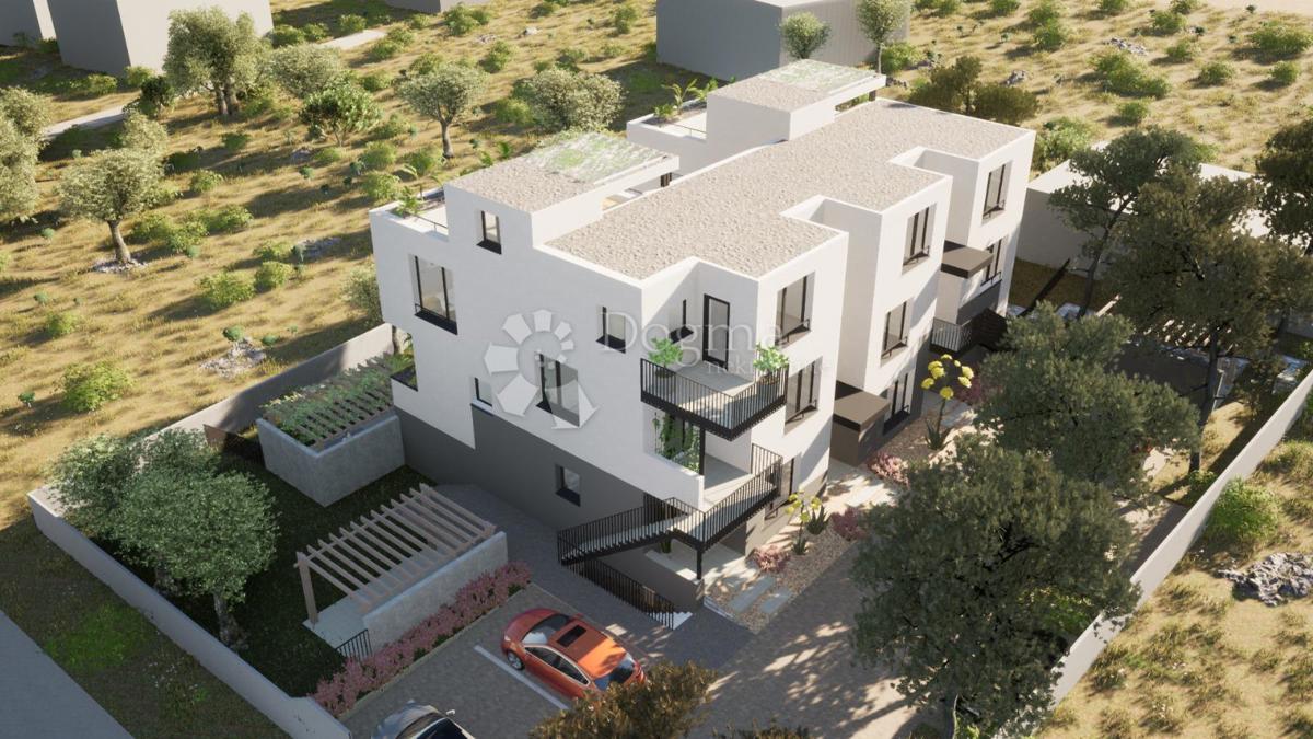 VODICE - S5 DVOETAŽNI PENTHOUSE NA 1. I 2. KATU S VRTOM I KROVNOM TERASOM, 159,01 m2 NETTO