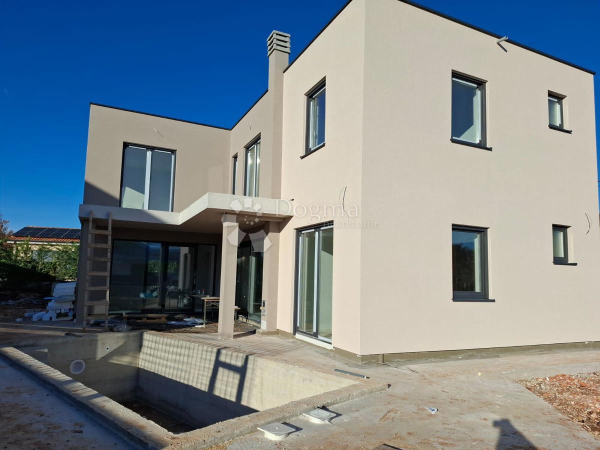 POREČ (okolica) - Moderna samostojeća vila