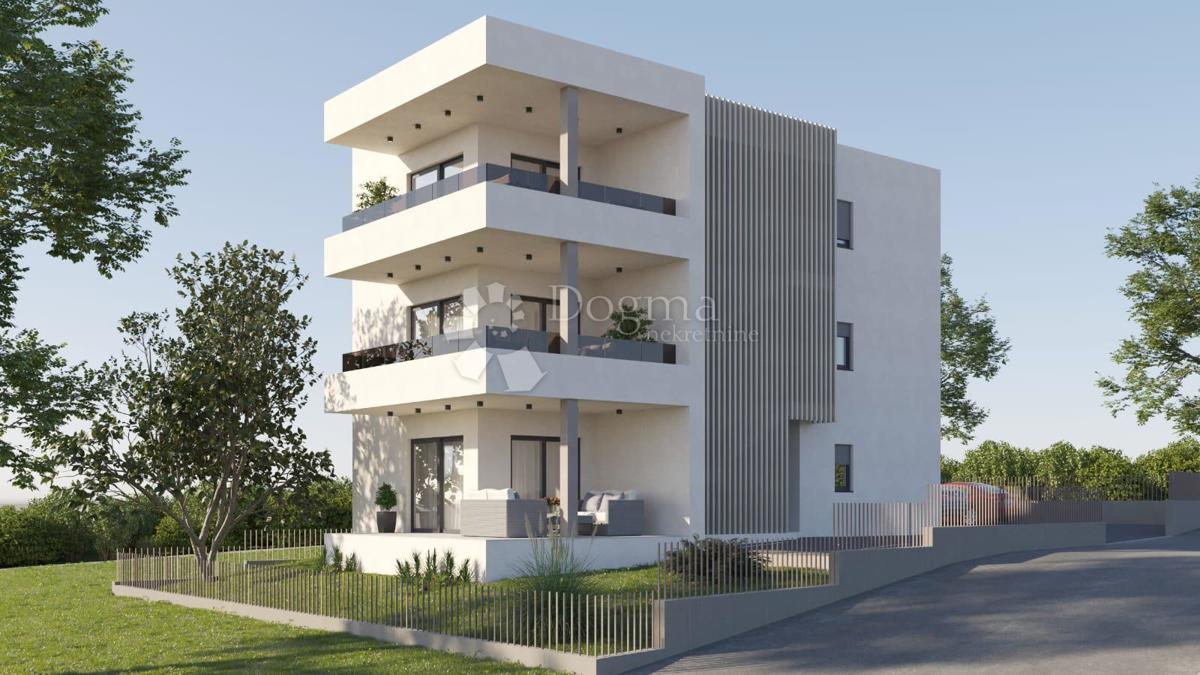 Vodice - trosoban stan sa prekrasnim pogledom na more S3