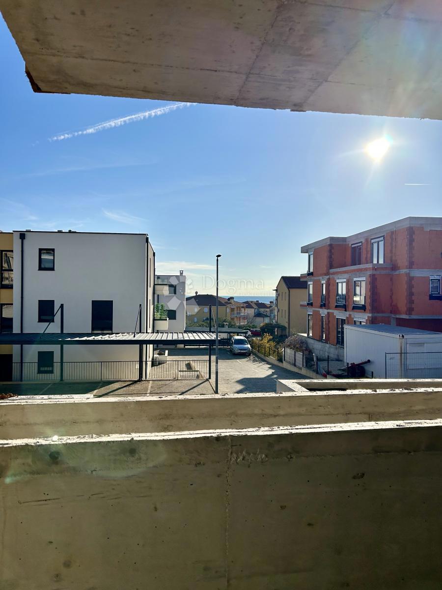 NAJPOŽELJNIJA NOVOGRADNJA U GRADU - STAN A-P-C, PRIZEMLJE S VRTOM