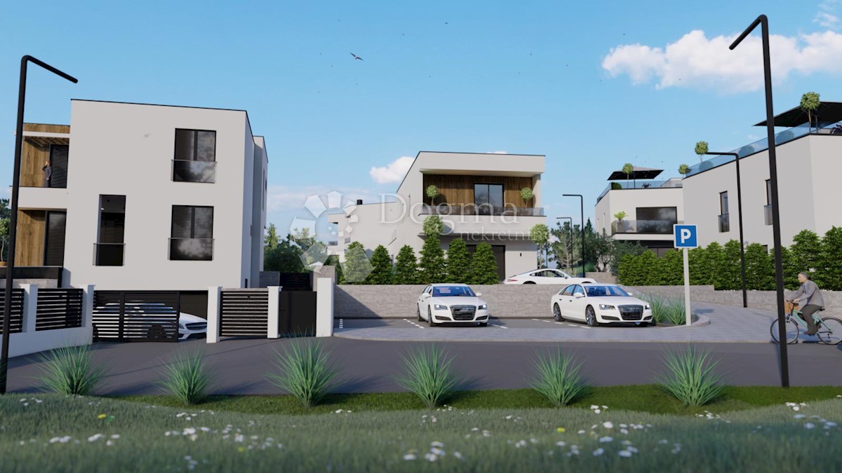 Moderna novogradnja na izvrsnoj lokaciji- POREČ