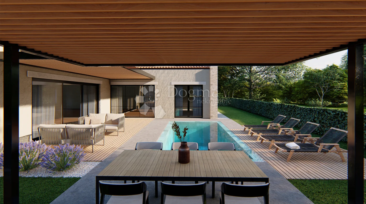 KLJUČ U RUKE! PRIZEMNICA S BAZENOM NA MIRNOJ LOKACIJI