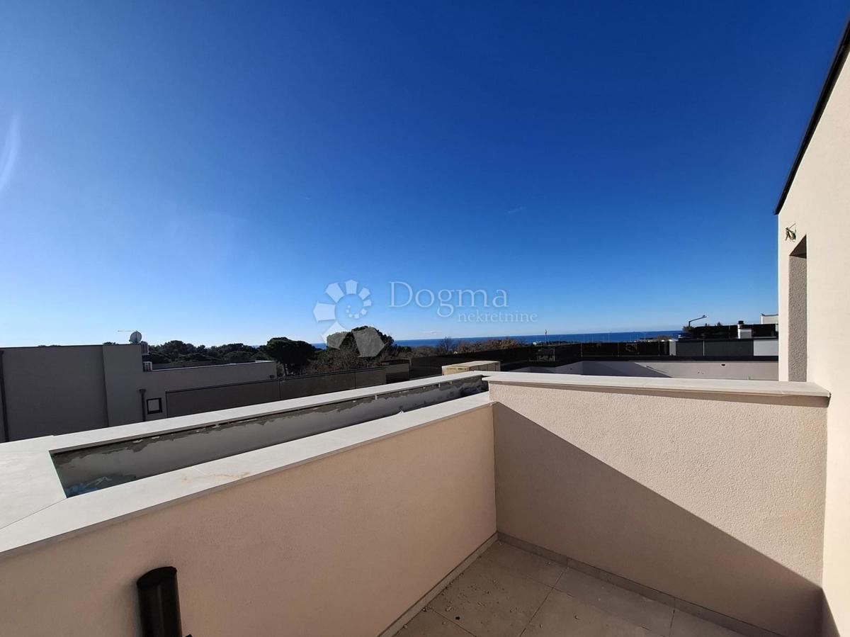 Flat Poreč, 76,96m2