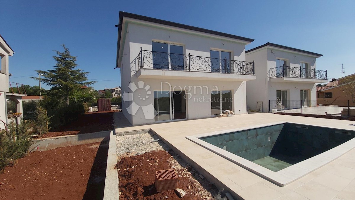 Moderna vila u okolici Poreča