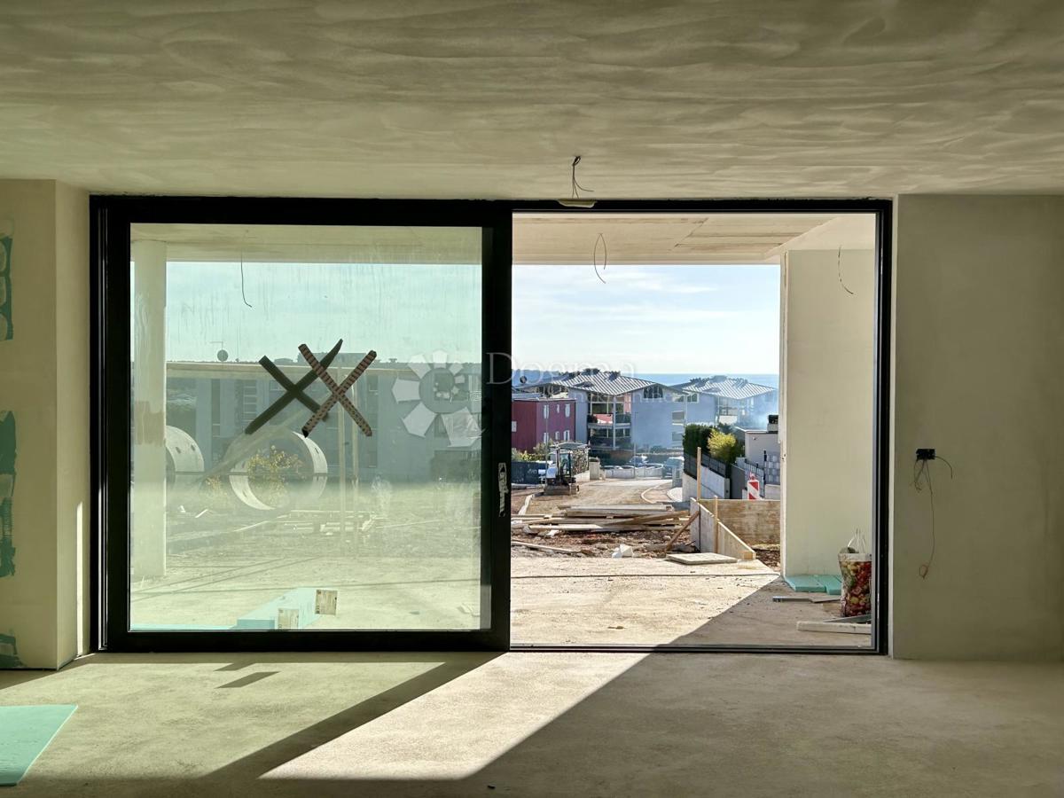 NAJPOŽELJNIJA NOVOGRADNJA U GRADU - STAN B-P-D, PRIZEMLJE S VRTOM