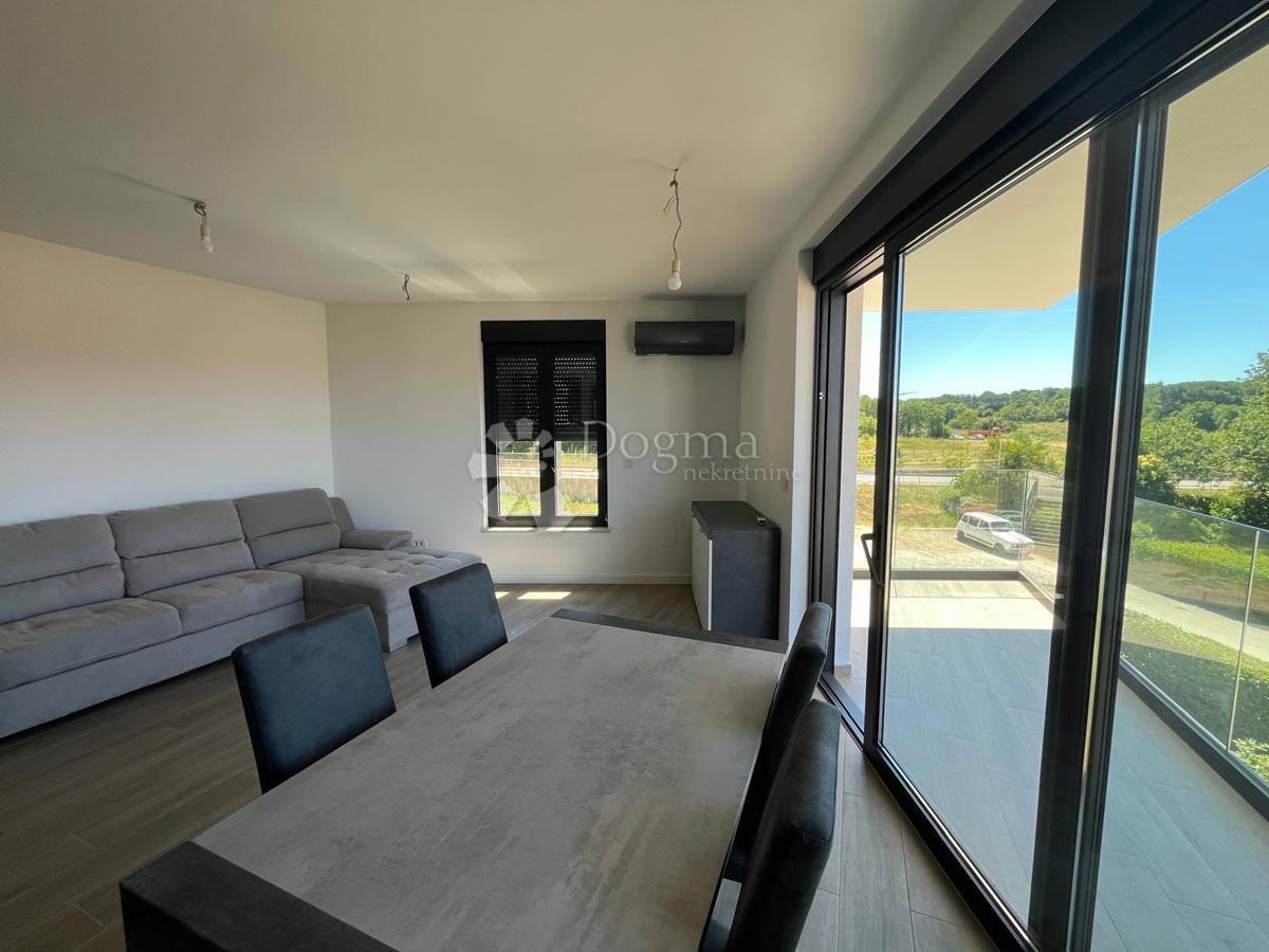 WOHNUNG IN POREČ IN TOLLER LAGE