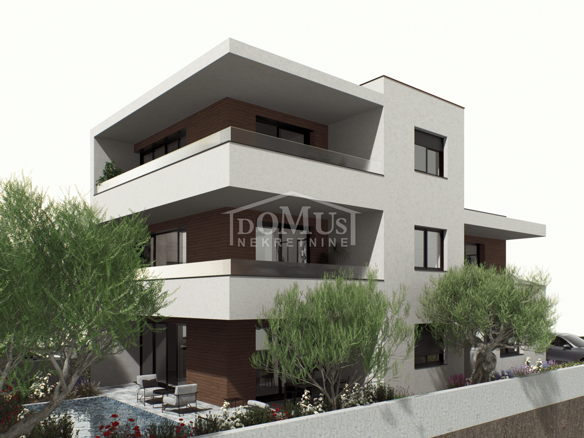 Vodice penthouse ukupne korisne površine 133,49 m2, mirna lokacija 
