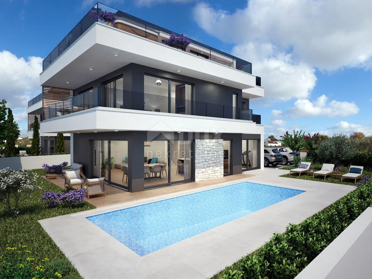 ISTRA, POREČ - Luksuzna vila u blizini grada