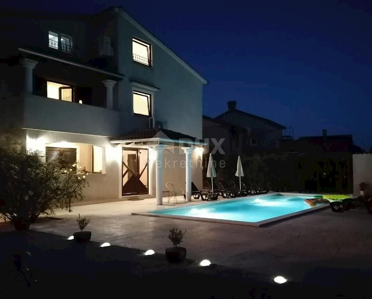 ISTRIA, POREČ - Vacation house with pool and sea view