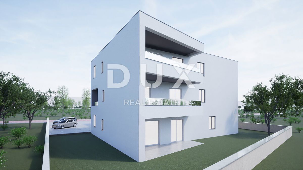 VODICE - Predivni dvoetažni stan S2 na mirnoj lokaciji
