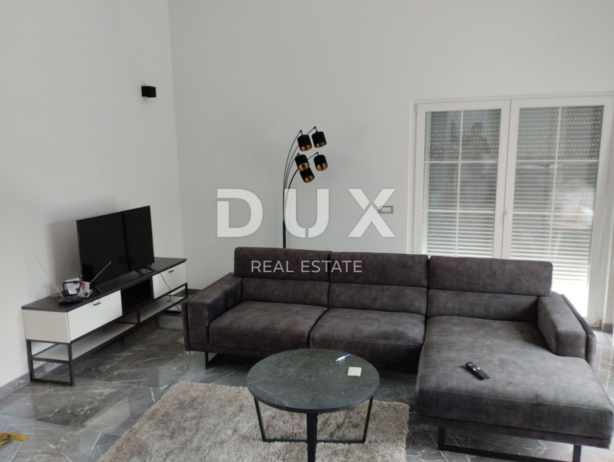 ISTRA, POREČ - Kuća sa bazenom na mirnoj lokaciji