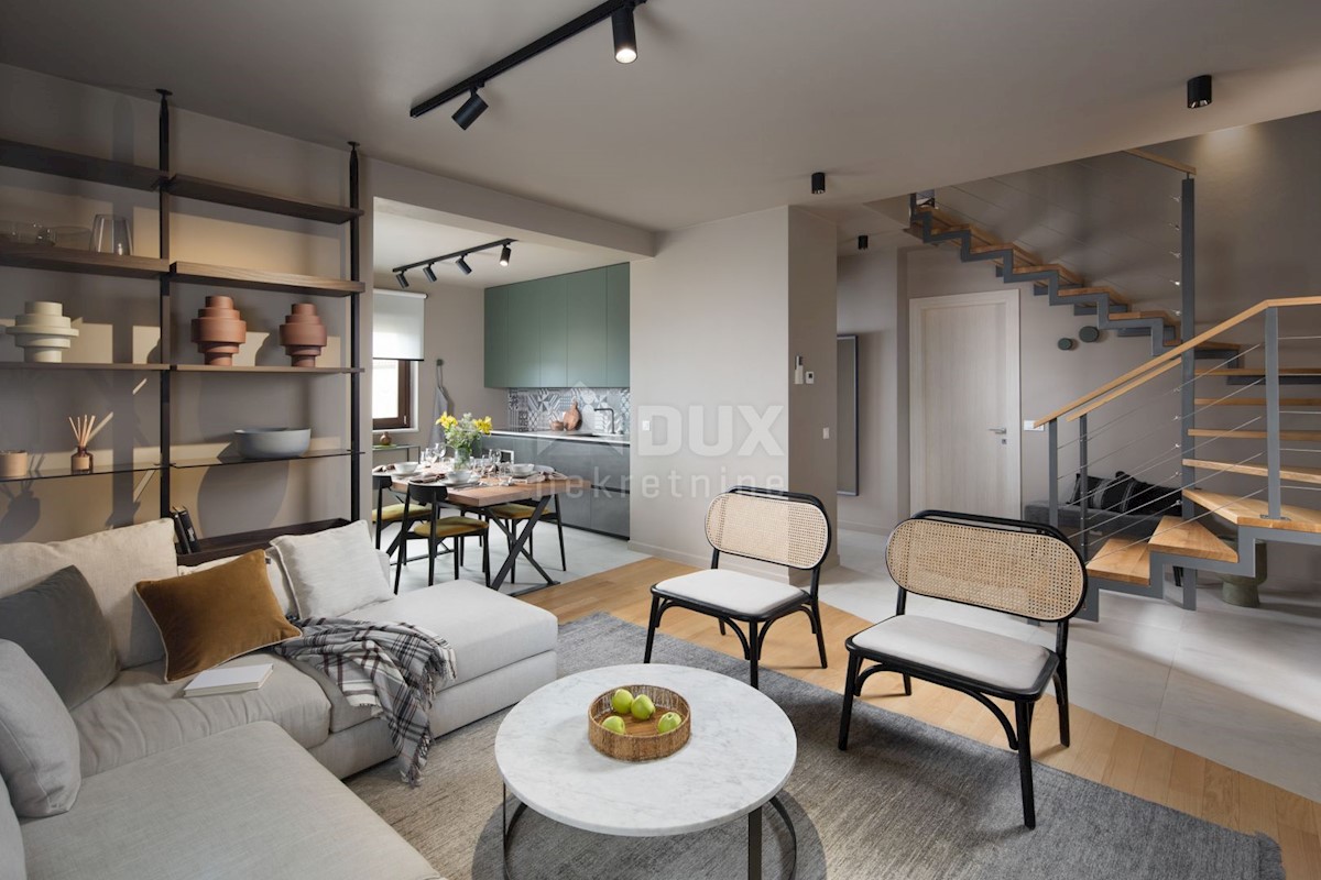 ISTRA,POREČ-Moderan dvoetažni stan blizu mora