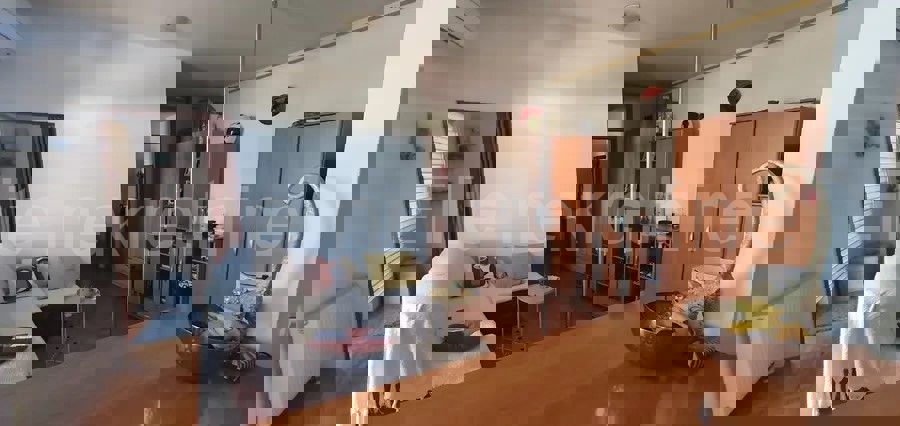 Istra, Pula - prodaja stana , parking, 43m2!