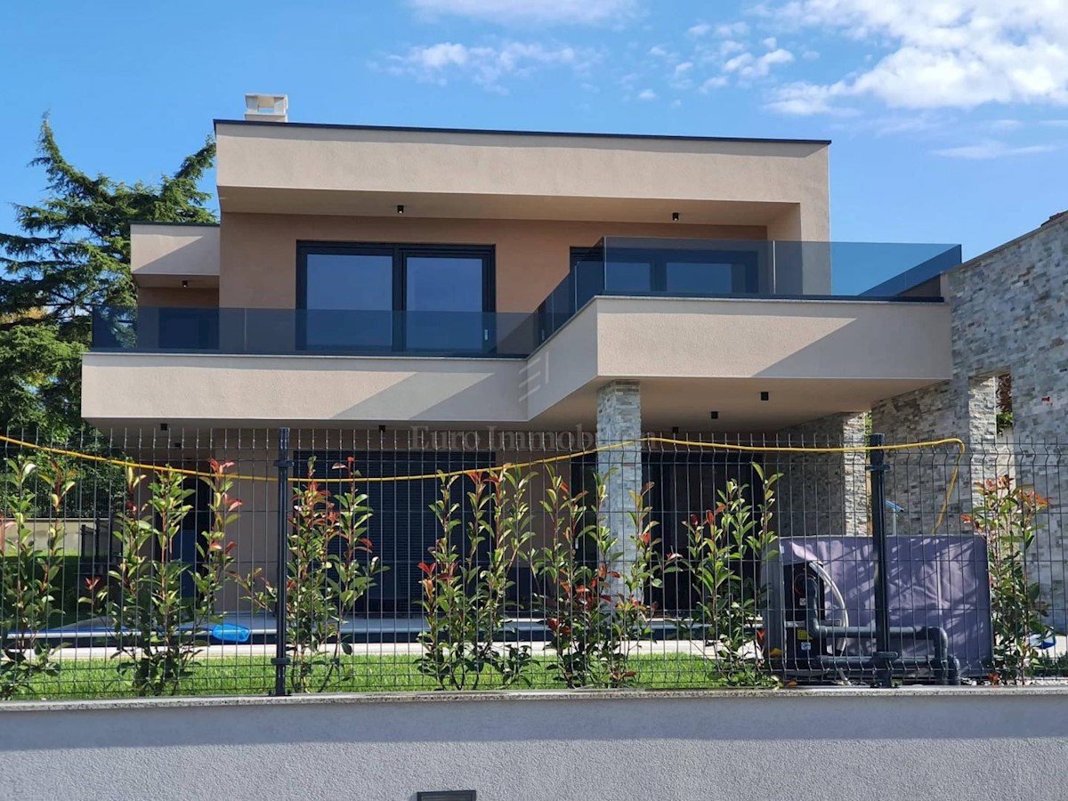 Luksuzna moderna vila, okolica Poreča