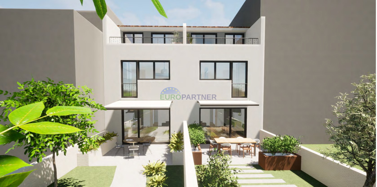 Predivna dvojnica na atraktivnoj lokaciji kraj Poreča