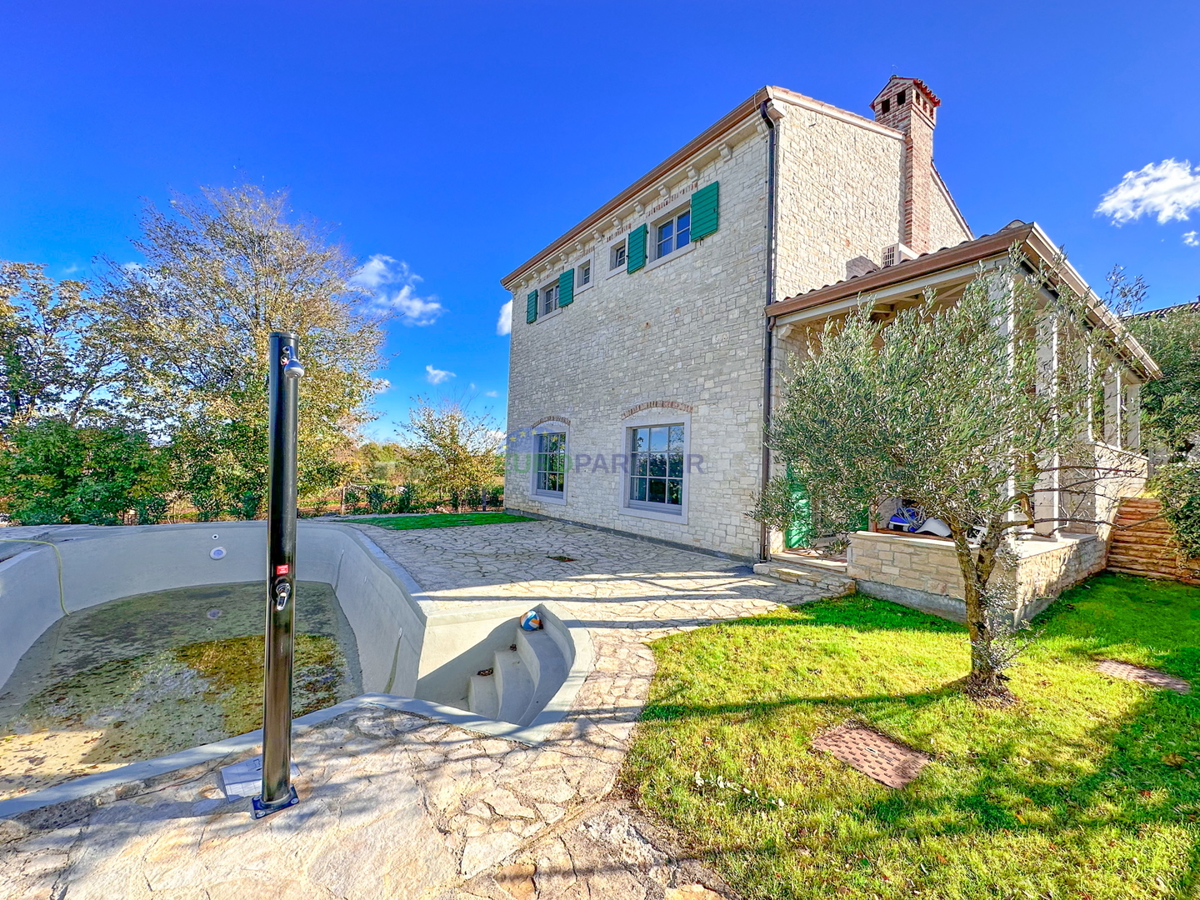 Kamena kuća s pogledom na more, Poreč okolica