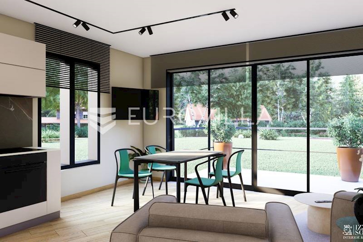 Istria, Poreč, two-room apartment 300m from the sea