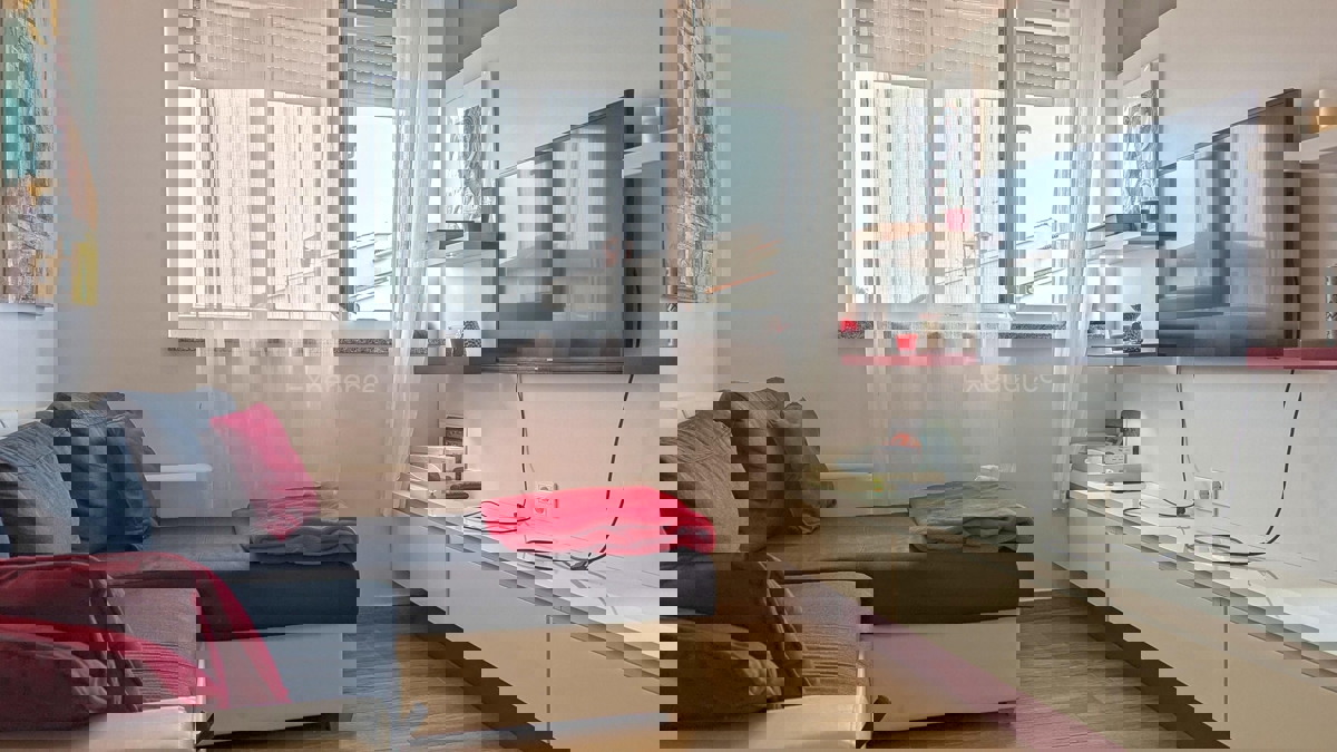 Charming, fully furnished apartment in the center of Poreč, 38 m²