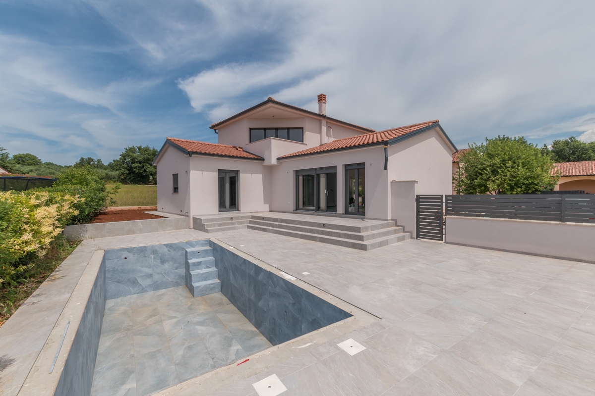 Vila s bazenom, novogradnja, Poreč okolica