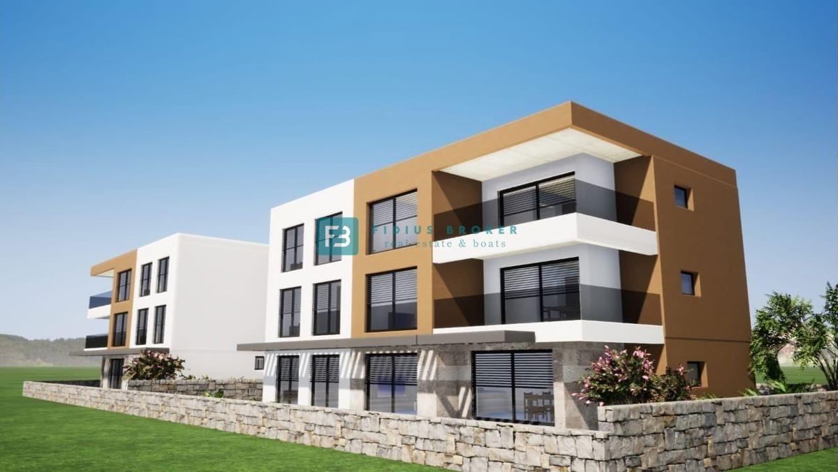 VODICE, novo, luksuzni stan, 70 m od plaže, pogled na more, 3 spavaće sobe