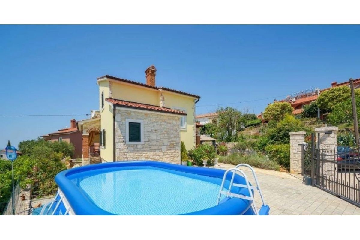 Haus mit Meerblick near Poreč