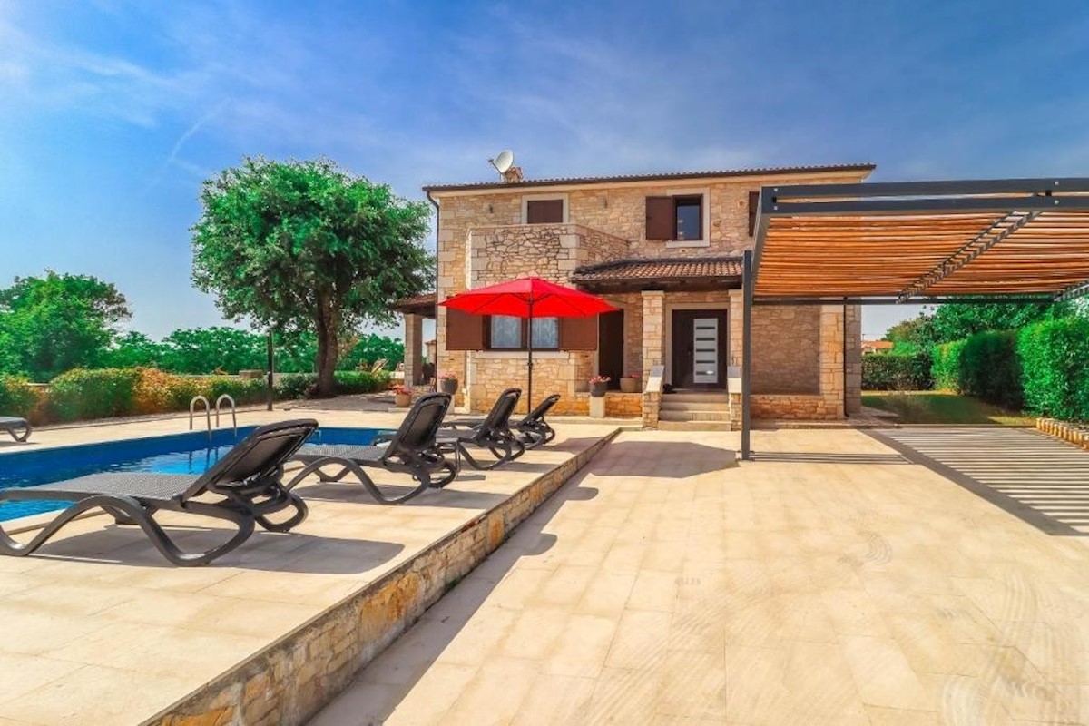 POREČ, Villa with a Pool