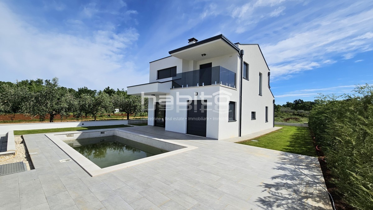 Porec surroundings - Stunning house on the outskirts of the village, sea views